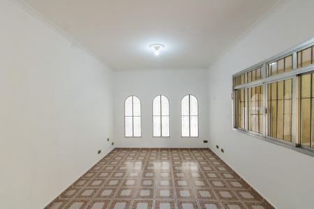 Casa à venda com 194m², 4 quartos e 2 vagas Casa à venda com 194m², 4 quartos e 2 vagasSala