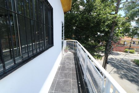 Apartamento para alugar com 70m², 2 quartos e sem vagaÁrea de Serviço e Varanda