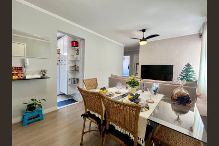 Casa à venda com 300m², 3 quartos e 4 vagasSala