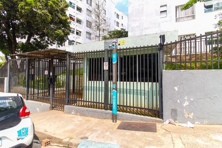 Apartamento para alugar com 48m², 2 quartos e 1 vagaFachada