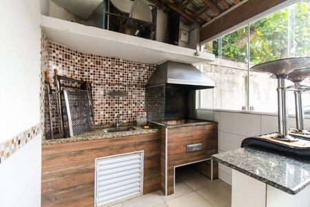 Apartamento para alugar com 48m², 2 quartos e 1 vagaÁrea comum - Salão de festas