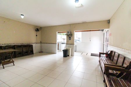 Apartamento para alugar com 48m², 2 quartos e 1 vagaÁrea comum - Salão de festas