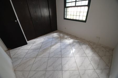 Casa para alugar com 604m², 3 quartos e 6 vagasQuarto 1
