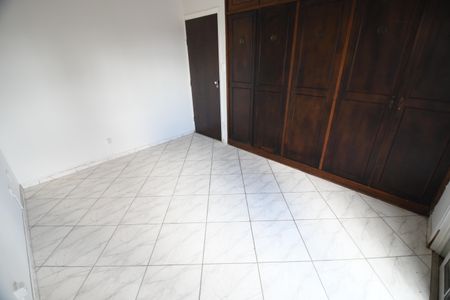 Casa para alugar com 604m², 3 quartos e 6 vagasQuarto 2
