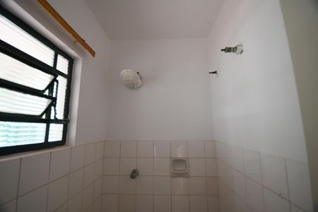 Casa para alugar com 604m², 3 quartos e 6 vagasBanheiro de serviço 2