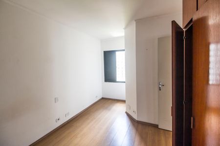 Suíte de apartamento à venda com 3 quartos, 107m² em Alphaville Industrial, Barueri