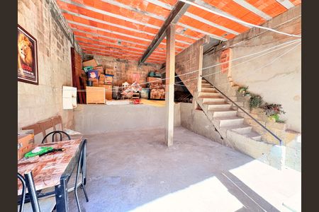 Studio à venda com 161m², 1 quarto e 2 vagasQuintal