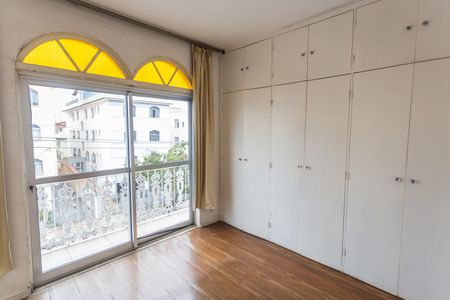 Apartamento à venda com 90m², 3 quartos e 2 vagasSuíte