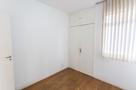 Apartamento à venda com 90m², 3 quartos e 2 vagasQuarto 2