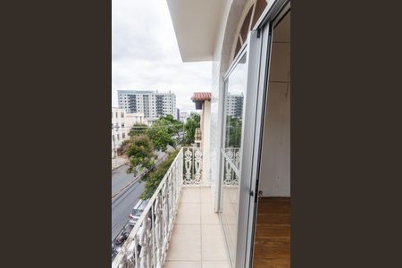 Apartamento à venda com 90m², 3 quartos e 2 vagasVaranda da Suíte