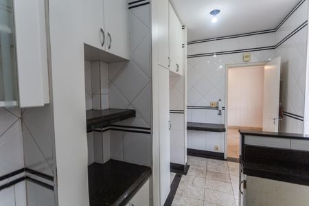 Apartamento à venda com 90m², 3 quartos e 2 vagasCozinha