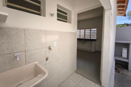 Casa à venda com 104m², 2 quartos e 1 vaga Casa à venda com 104m², 2 quartos e 1 vagaÁrea de Serviço