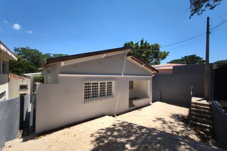 Casa à venda com 104m², 2 quartos e 1 vaga Casa à venda com 104m², 2 quartos e 1 vagaQuintal