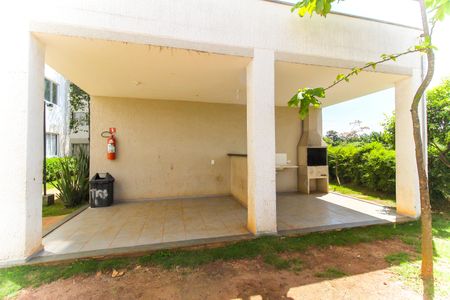 Apartamento para alugar com 38m², 2 quartos e sem vagaÁrea comum - Churrasqueira