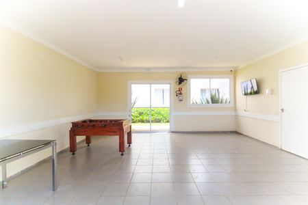 Apartamento para alugar com 38m², 2 quartos e sem vagaÁrea comum - Salão de festas