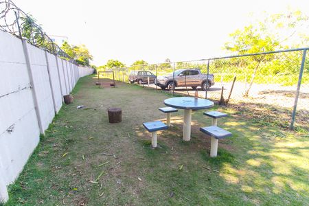 Apartamento para alugar com 38m², 2 quartos e sem vagaÁrea comum