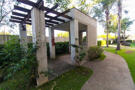 Apartamento para alugar com 38m², 2 quartos e sem vagaÁrea comum - Churrasqueira