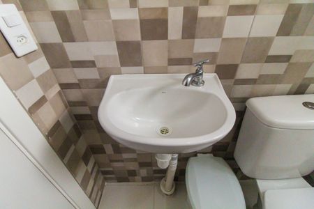 Apartamento para alugar com 38m², 2 quartos e sem vagaBanheiro