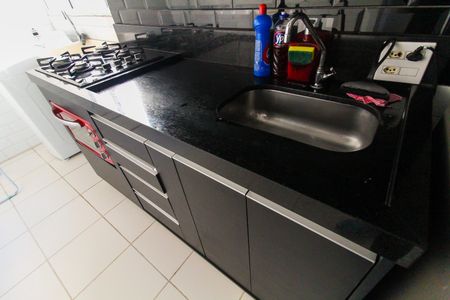 Apartamento para alugar com 38m², 2 quartos e sem vagaCozinha e Área de Serviço