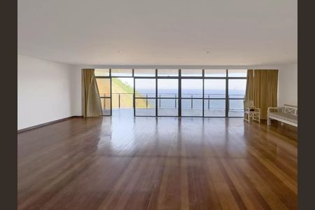 Apartamento à venda com 3 quartos, 270m² em Copacabana, Rio de Janeiro