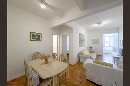 Apartamento à venda com 2 quartos, 60m² em Leme, Rio de Janeiro