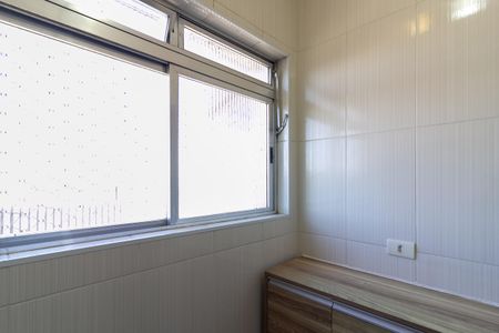 Apartamento para alugar com 64m², 3 quartos e 1 vagaÁrea de Serviço