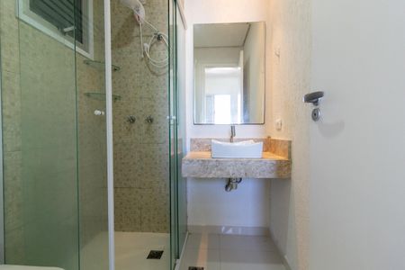 Apartamento para alugar com 64m², 3 quartos e 1 vagaBanheiro Suíte