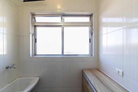 Apartamento para alugar com 64m², 3 quartos e 1 vagaÁrea de Serviço