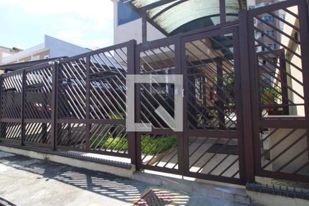 Apartamento para alugar com 64m², 3 quartos e 1 vagaFachada