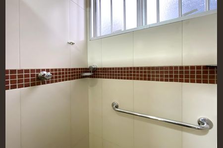 Apartamento para alugar com 170m², 4 quartos e 3 vagas Apartamento para alugar com 170m², 4 quartos e 3 vagasBanheiro