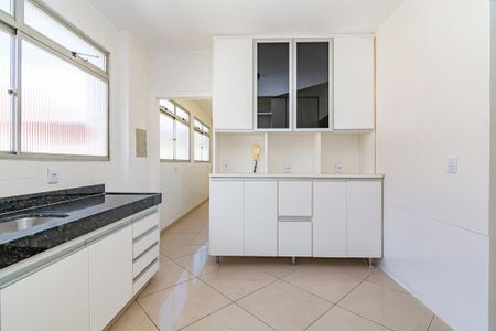 Apartamento à venda com 170m², 4 quartos e 3 vagasCozinha