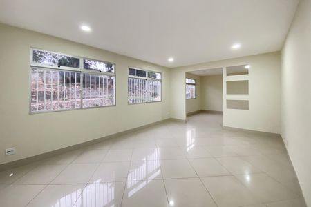 Apartamento para alugar com 170m², 4 quartos e 3 vagas Apartamento para alugar com 170m², 4 quartos e 3 vagasSala