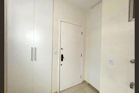 Apartamento para alugar com 170m², 4 quartos e 3 vagas Apartamento para alugar com 170m², 4 quartos e 3 vagasÁrea de Serviço