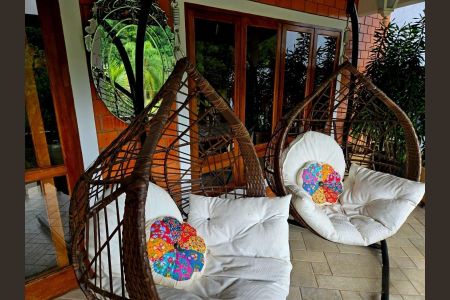 Casa de condomínio à venda com 413m², 4 quartos e 3 vagas