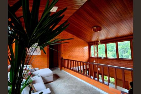 Casa de condomínio à venda com 413m², 4 quartos e 3 vagas