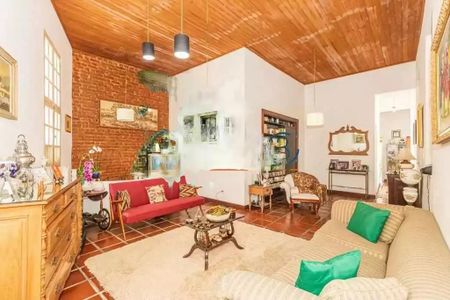 Casa à venda com 4 quartos, 450m² em Laranjeiras, Rio de Janeiro