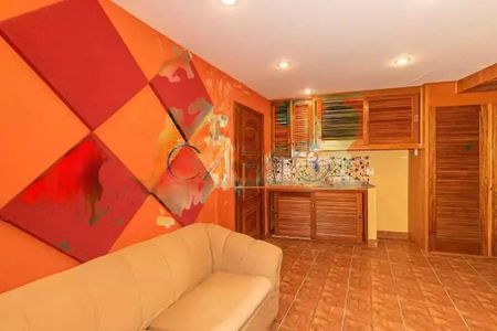 Casa à venda com 450m², 4 quartos e sem vaga