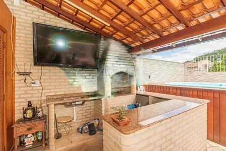 Casa à venda com 450m², 4 quartos e sem vaga