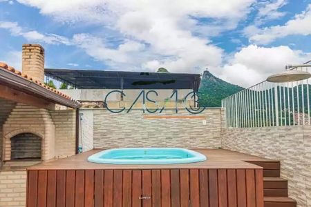 Casa à venda com 450m², 4 quartos e sem vaga