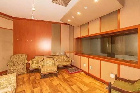 Casa à venda com 450m², 4 quartos e sem vaga