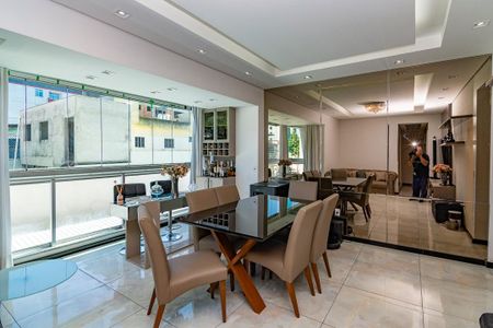 Apartamento à venda com 88m², 3 quartos e 2 vagasSala