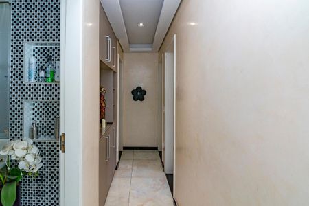 Apartamento à venda com 88m², 3 quartos e 2 vagasCorredor