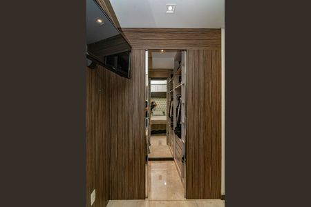 Apartamento à venda com 88m², 3 quartos e 2 vagasCloset da suíte