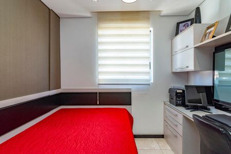 Apartamento à venda com 88m², 3 quartos e 2 vagasQuarto 2