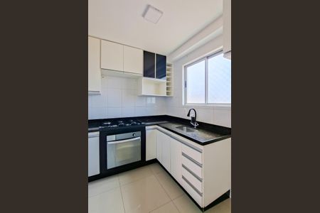 Apartamento para alugar com 80m², 3 quartos e 2 vagasCozinha e Área de Serviço