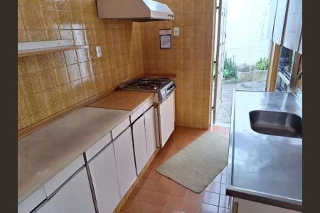 Casa à venda com 362m², 9 quartos e 3 vagas