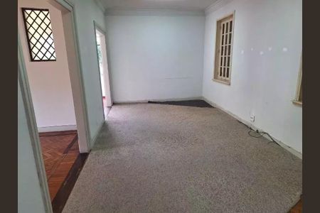 Casa à venda com 362m², 9 quartos e 3 vagas