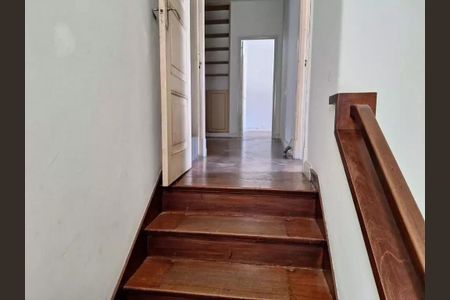 Casa à venda com 362m², 9 quartos e 3 vagas