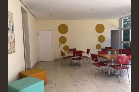 Apartamento à venda com 3 quartos, 69m² em Parque Reboucas, São Paulo