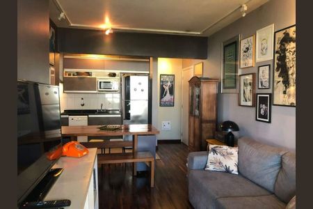 Apartamento à venda com 3 quartos, 69m² em Parque Reboucas, São Paulo